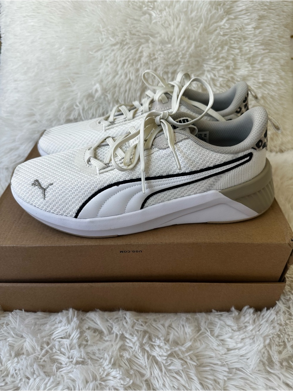 Puma Softstride Enzo Evo White Leopard Running Sneakers Women’s Size 9.5 NWOT